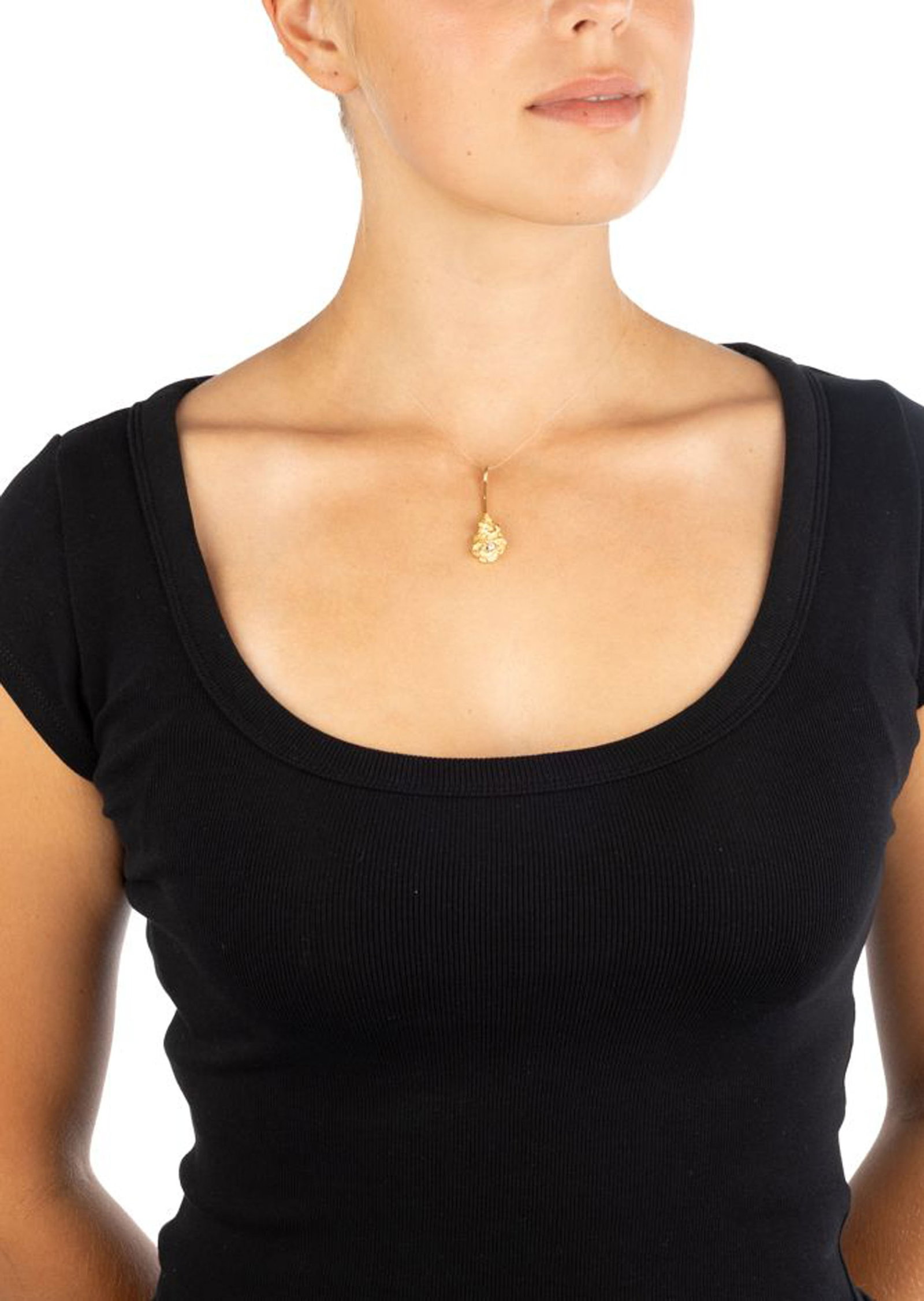 Gilbert Albert, pendentif or 750 texturé imitant une pépite sertie d'un diamant taille bri - 4