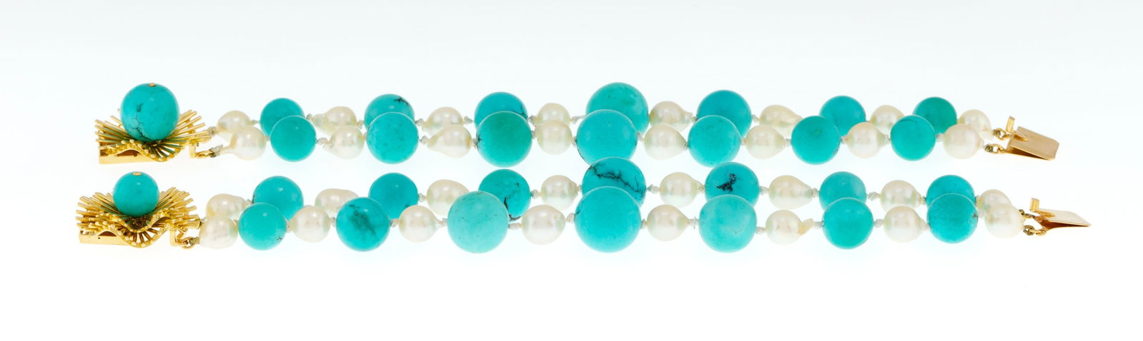 Lot de deux bracelets composés de deux rangs de perles de culture alternées de billes de t - 2