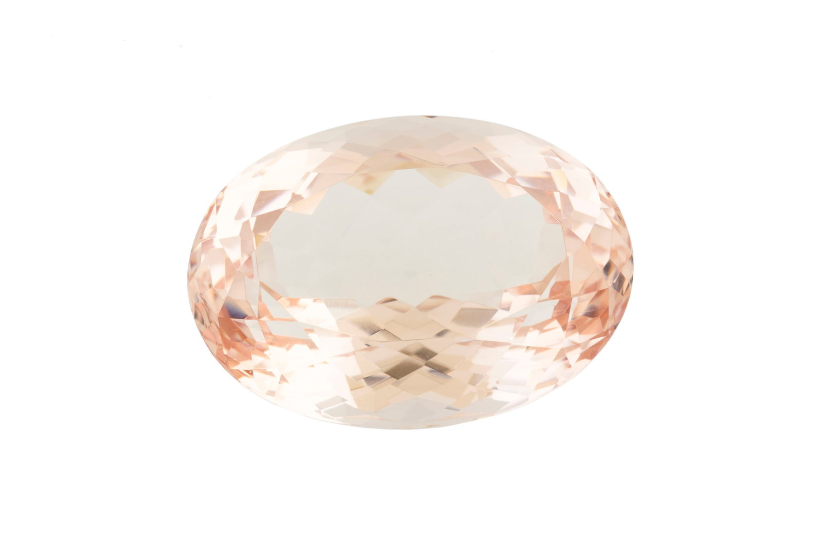 Une morganite taille ovale sur papier de 141.68 ct - 2
