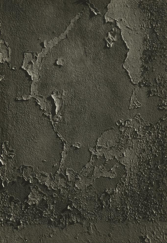 Edmund Teske, untitled, c. 1960s: Edmund Teske, untitled, c. 1960s. vintage gelatin silver print, 6 5/8 x 4 5/8 inches,mounted 20 x 13 inches. Signed on the mount recto. Condition is excellent California Photography, Abstract, Symboli