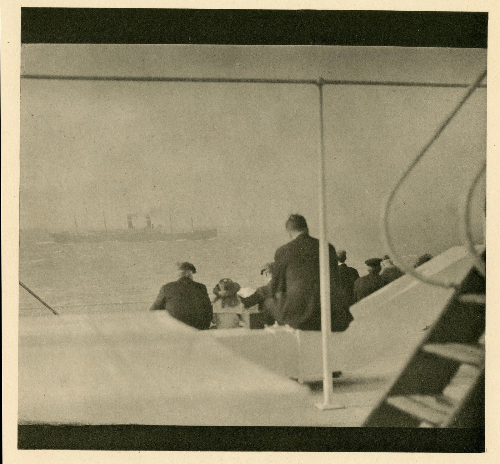 Paul Haviland, Passing Steamer, 1912: Paul Haviland, Passing Steamer, 1912. vintage photogravure from Camera Work No. 39,1912, 5 5/8 x 7 inches. Condition is excellent Ships, Sea Travel, Ocean Steam Ship, Pictorialism, Alfred Stieglitz Bi