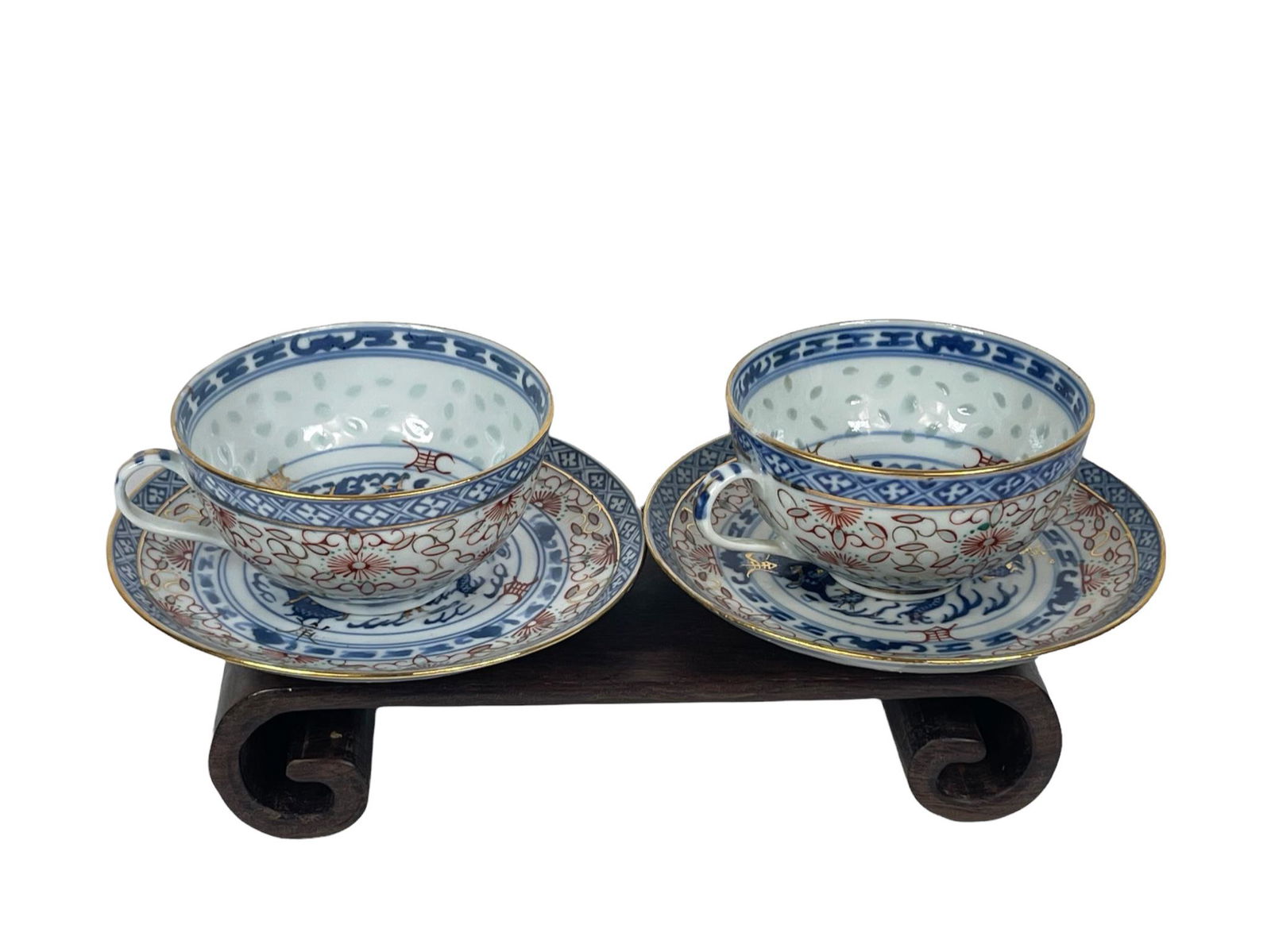 A pair of Chinese antique dragon rice grain cups and plates Guangxu period (1 of 11)