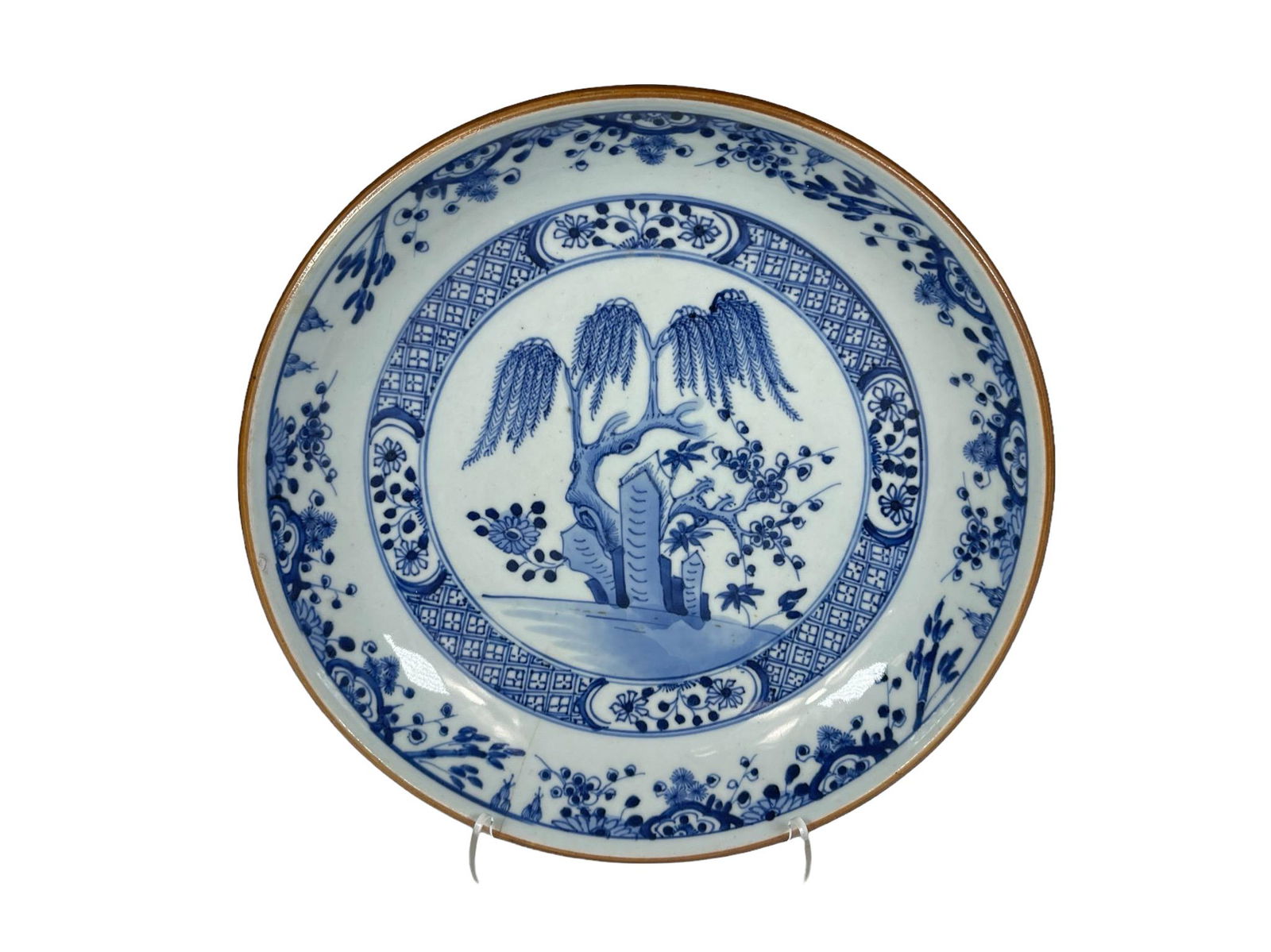 A chinese antique Qing B&W landscape porcelain plate (1 of 11)