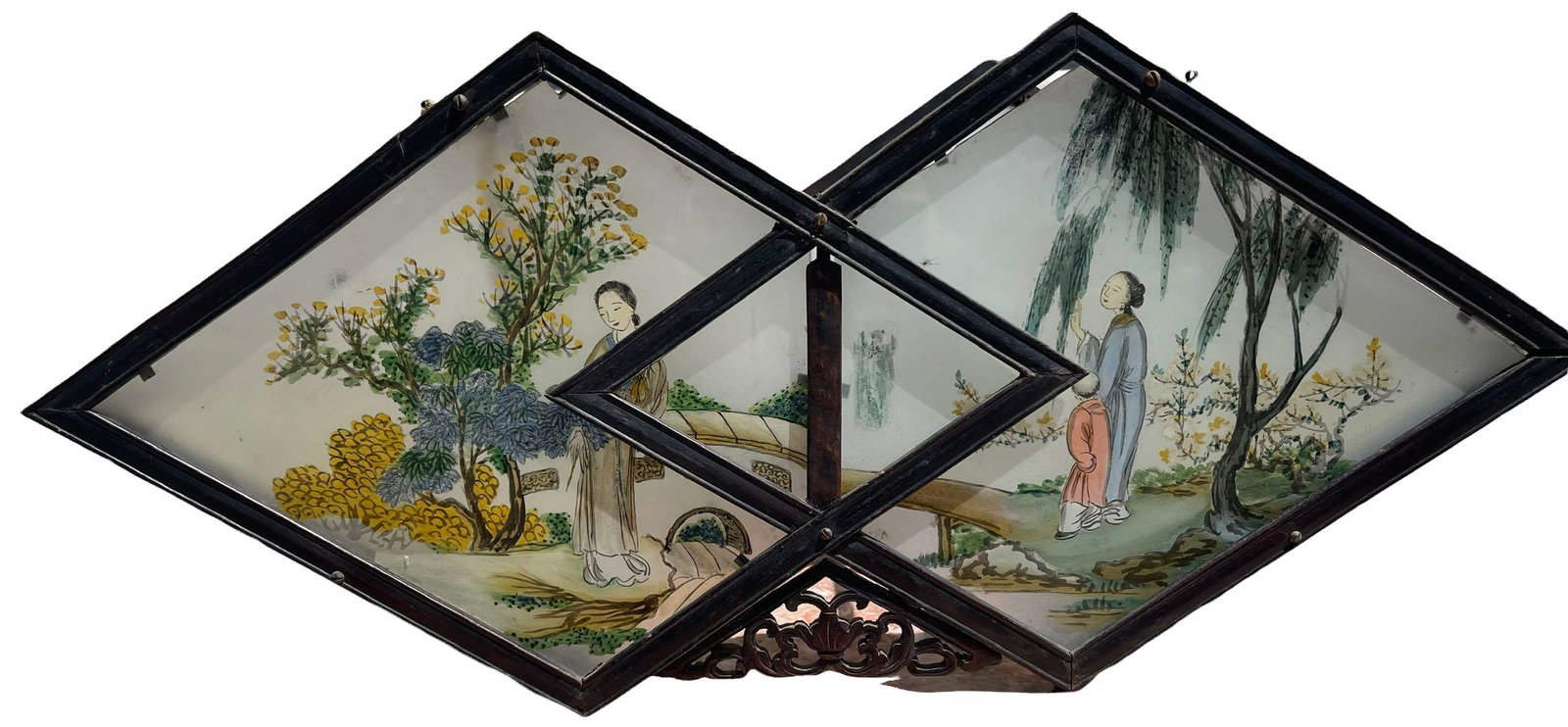 A beautiful chinese antique inner glass painting table screen (1 of 8)