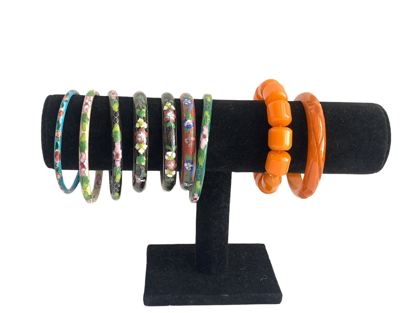 7 fine chinese cloisonne bangle with 2 beautiful amber bracelet: Amber bead: 13mm; Chinese cloisonne bangle: 70mm - 76mm