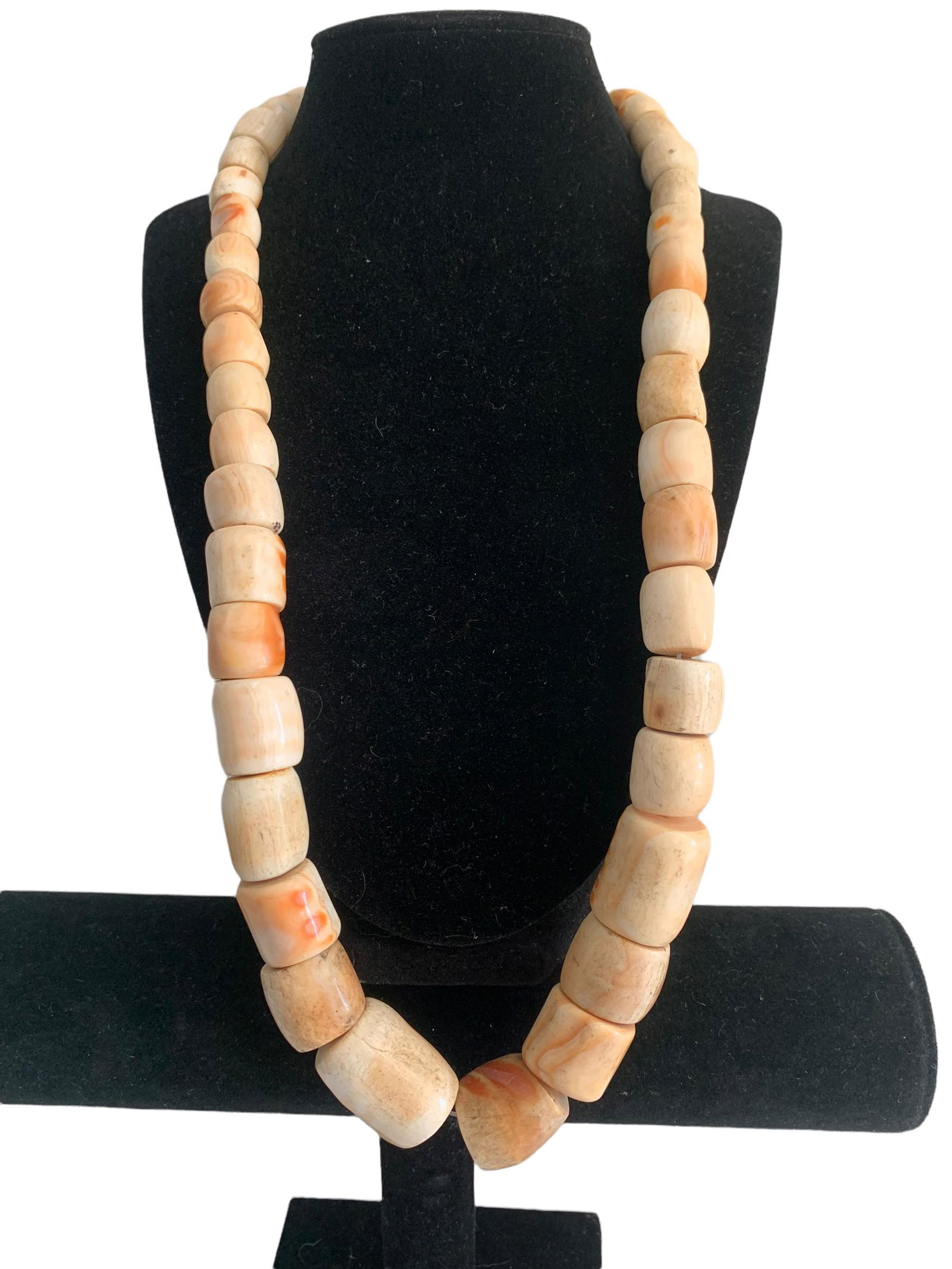 A large coral necklace (1 of 5)