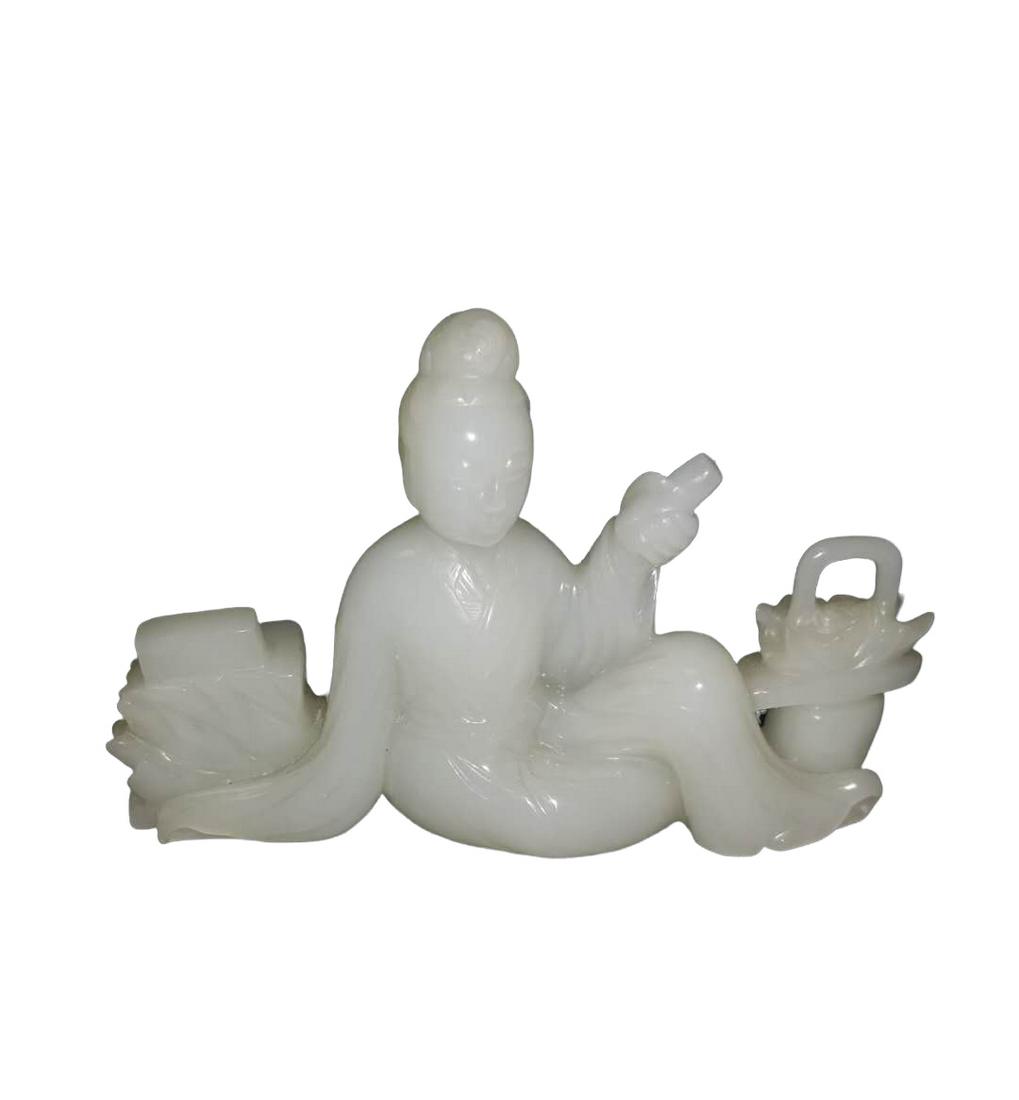 A fine chinese jade carved ornament (1 of 3)