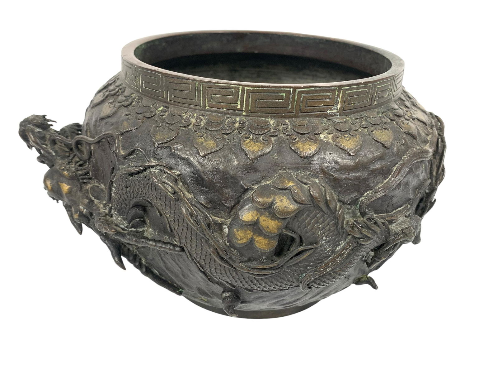 A chinese bronze carved dragon theme bowl (1 of 10)