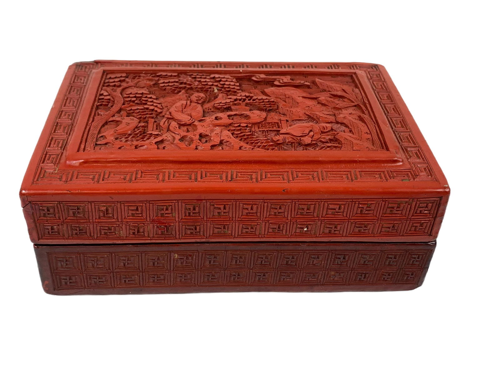 A chinese red cinnabar box (1 of 6)
