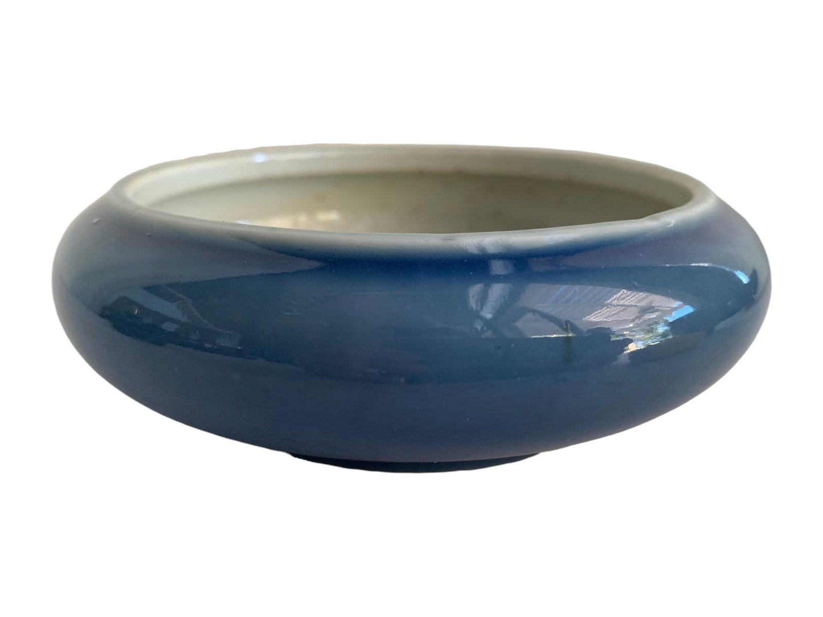 A fine chinese blue glazed porcelain washer: D: 5.2"; fine chinese blue glazed porcelain washer
