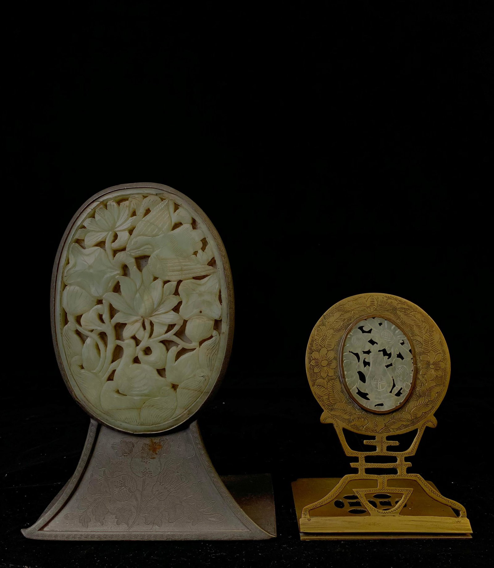 2 chinese antique bronze carved bookend with jade inlaid: 2 chinese antique bronze carved bookend with jade inlaid ; Tallest: 7.5"H