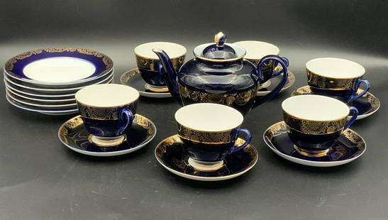 19PCS USSR SOVIET TIMES The First Royal Porcelain Factory of Russia Lomonosov Imperial Golden Frieze: USSR , SOVIET TIMES,The First Royal Porcelain Factory of Russia Lomonosov Imperial "Golden Frieze" cobalt blue porcelain coffee set; founded in 1744; cup H: 2.5"; teapot: 6"H; plate: 7"; smaller