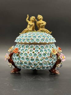 A fabulous Germany Royal Pocelain Villeroy & Boch (since1784) 3 footed urn with golden figures: A fabulous Germany Royal Pocelain Villeroy & Boch (since1784) 3 footed urn with golden figuresVilleroy & Boch (since1784) received Royal Pocelain authorisation from Empress Maria Theresia in