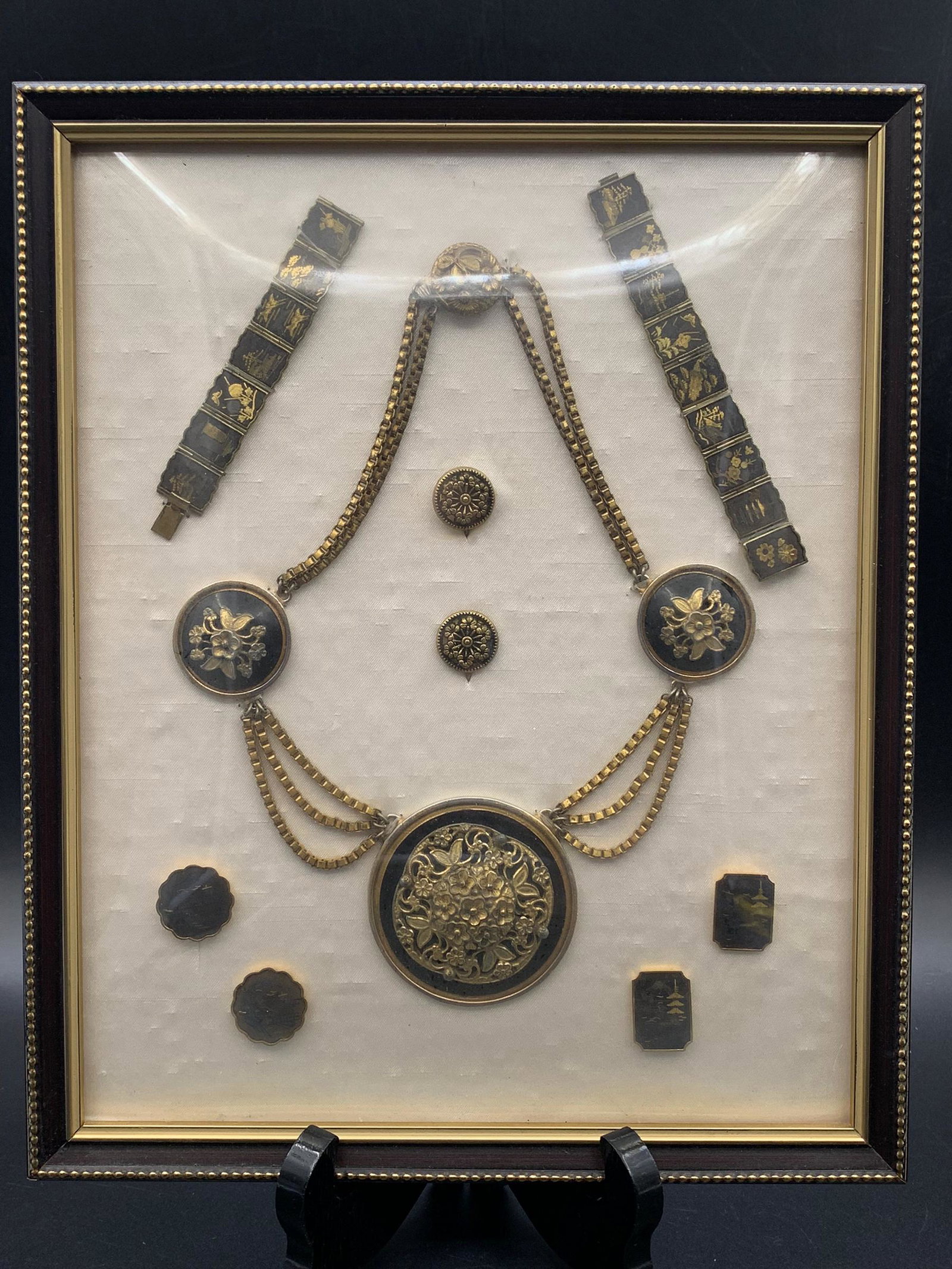 Jewelery Mildred Marchand Watson collection in her travels: 10.75" x 8.75"