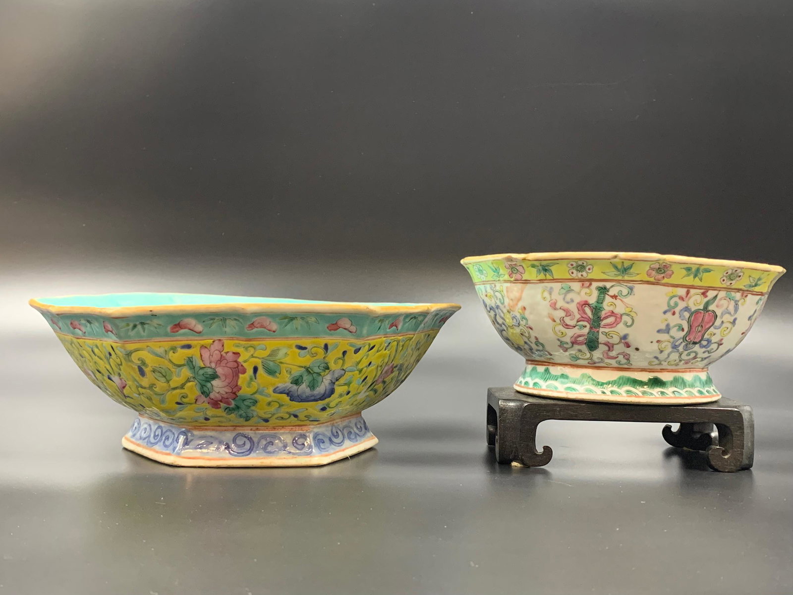 2 chinese antique famille rose porcelain bowls with turquoise glazed interior: turquoise glazed interior; stands not included; bigger D: 9" H: 3.25". Normal wear