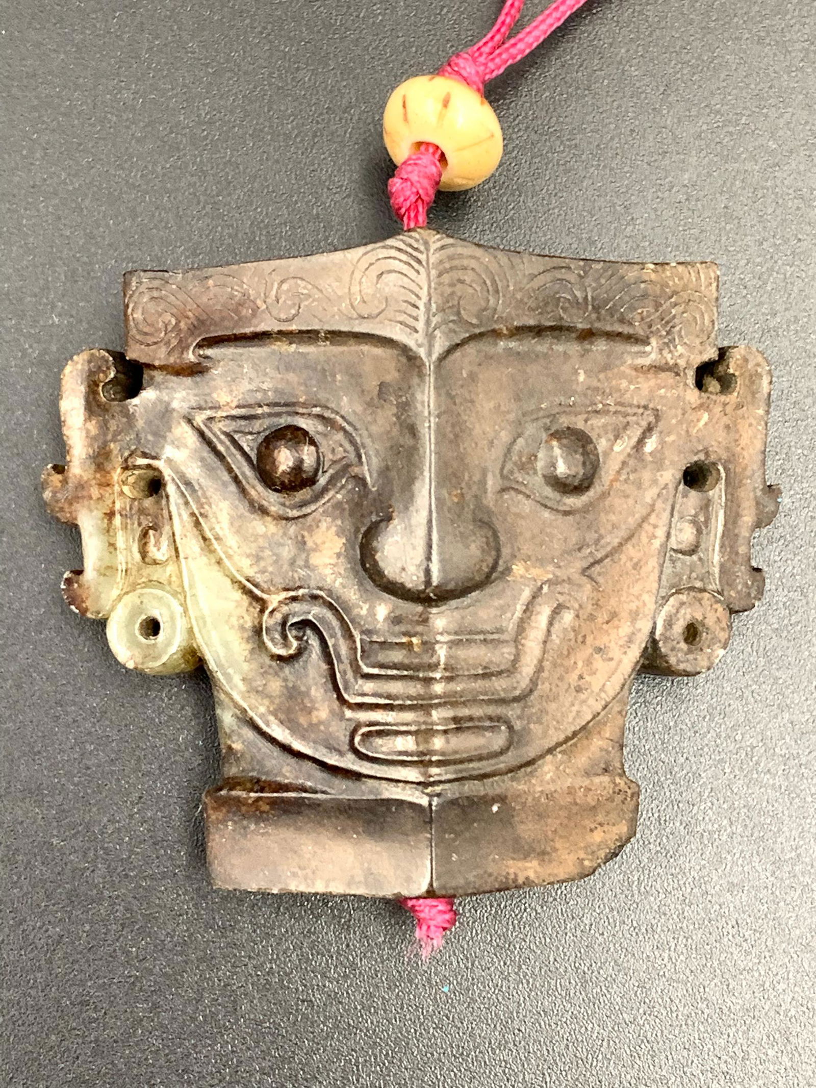 Chinese antique jade ornament (1 of 10)