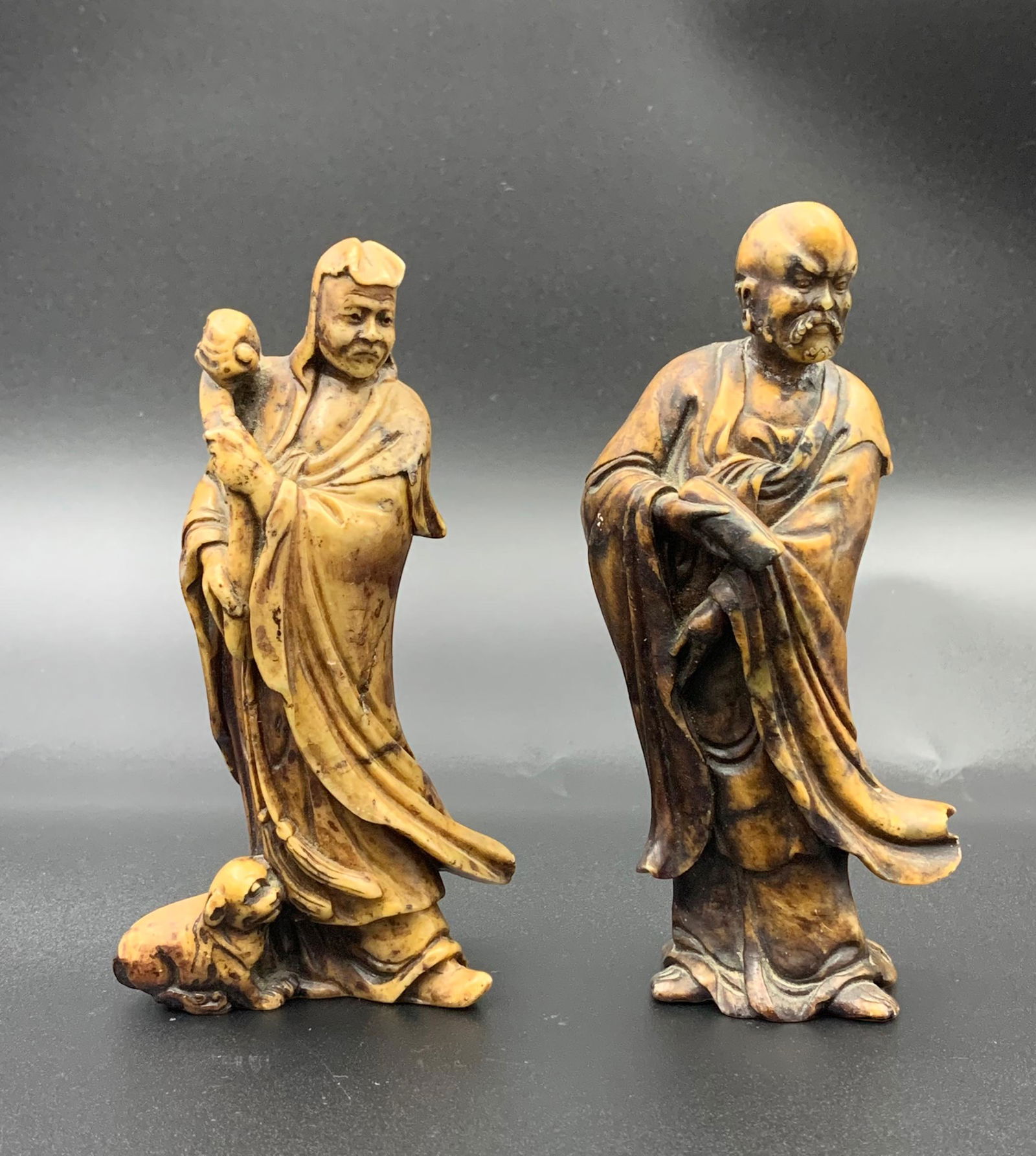 2 chinese antique soapstone carved figurines: H: 5.75"