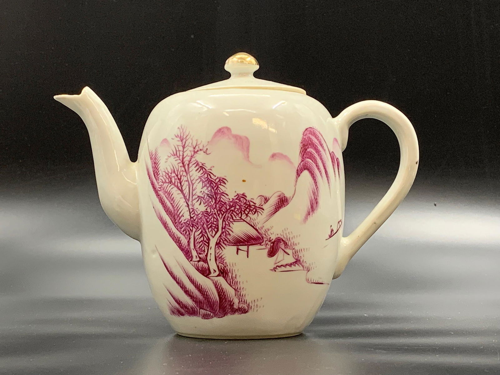 Fine chinese antique porcelain tepaot signed by famous artist: with slight chip on lid; 7.5" x 6"