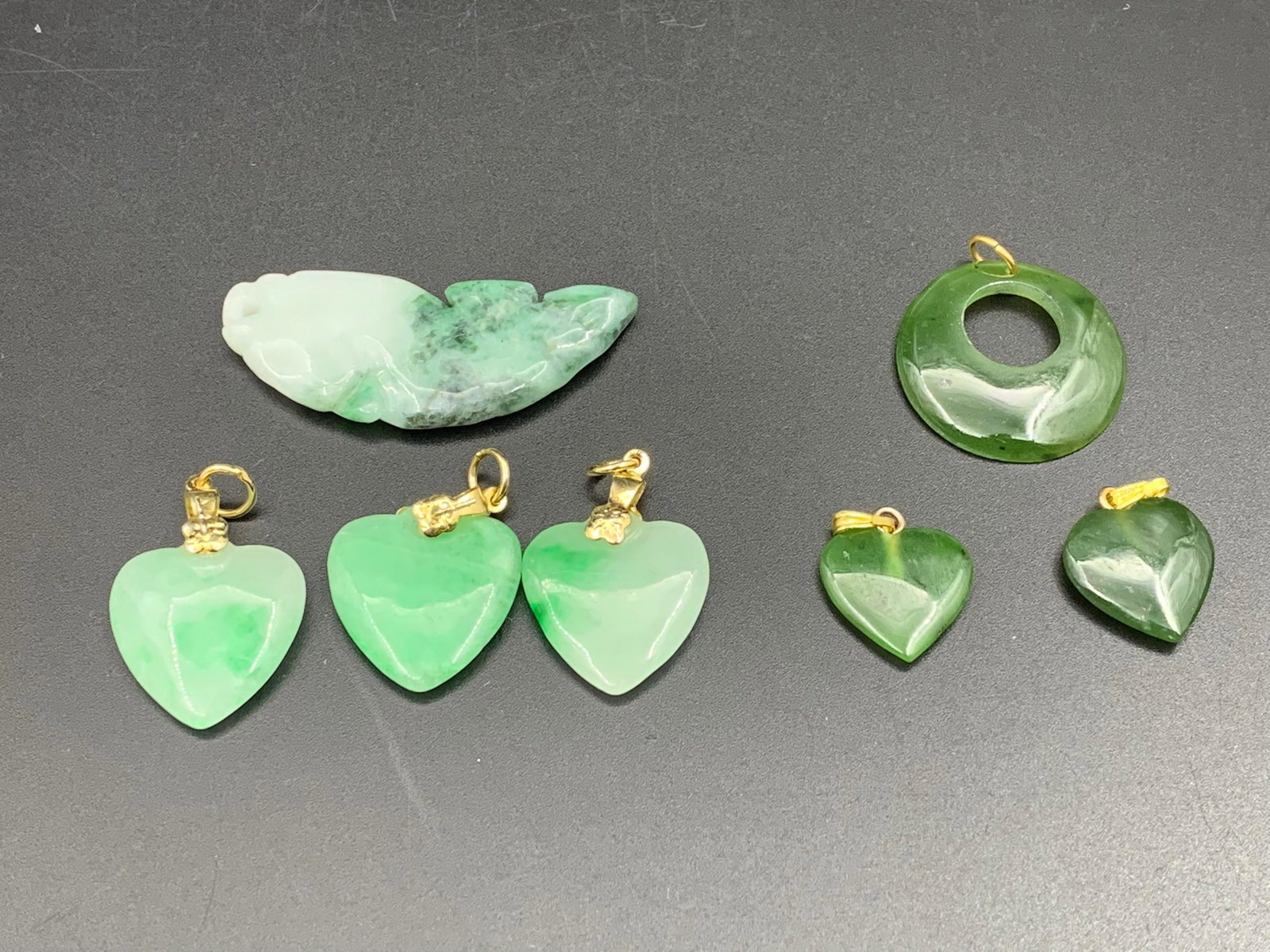 7 chinese green jadeite  carved pendant (1 of 2)