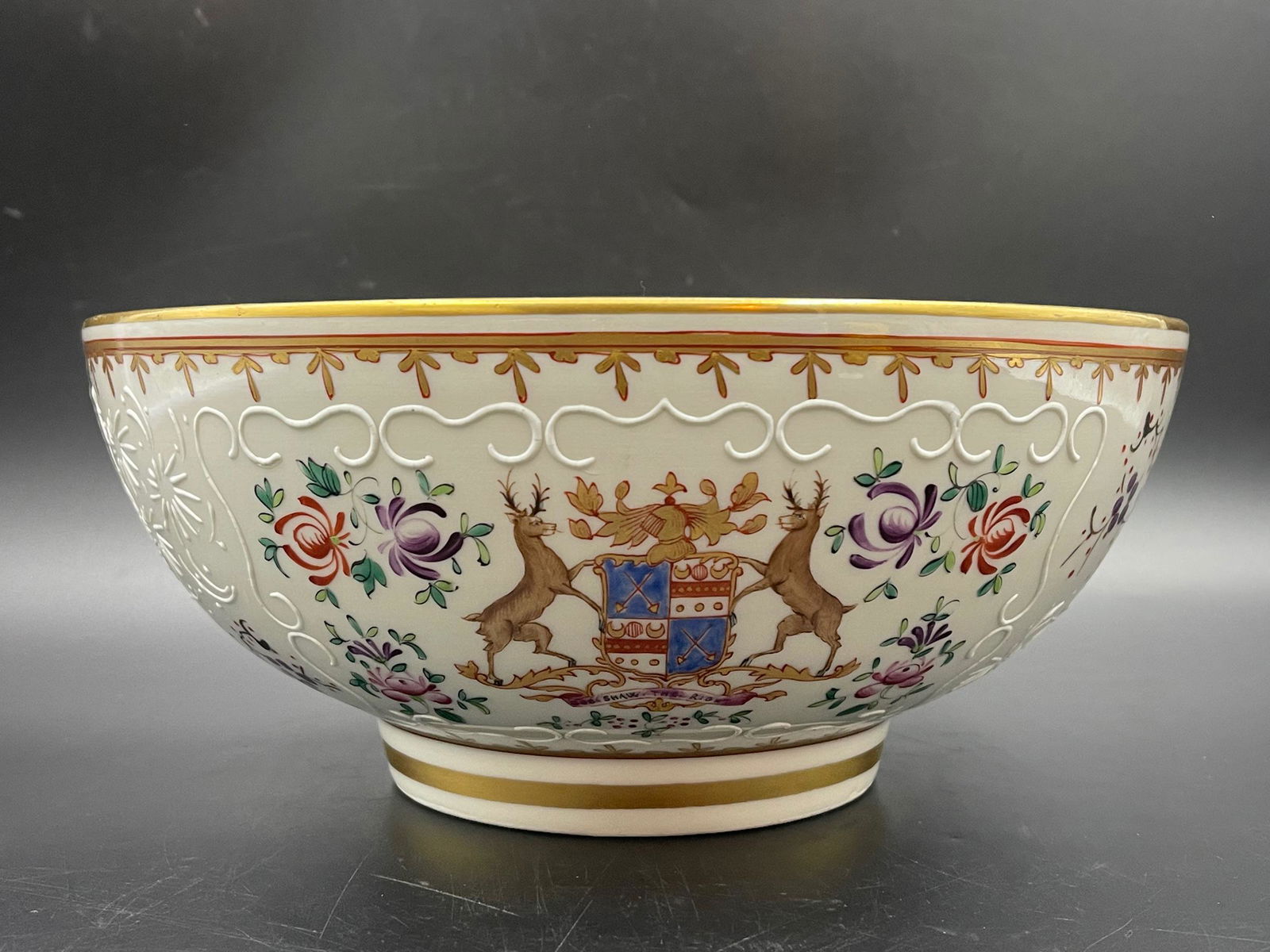 Chinese antique floral scene export porcelain bowl: 10" x 4.25"
