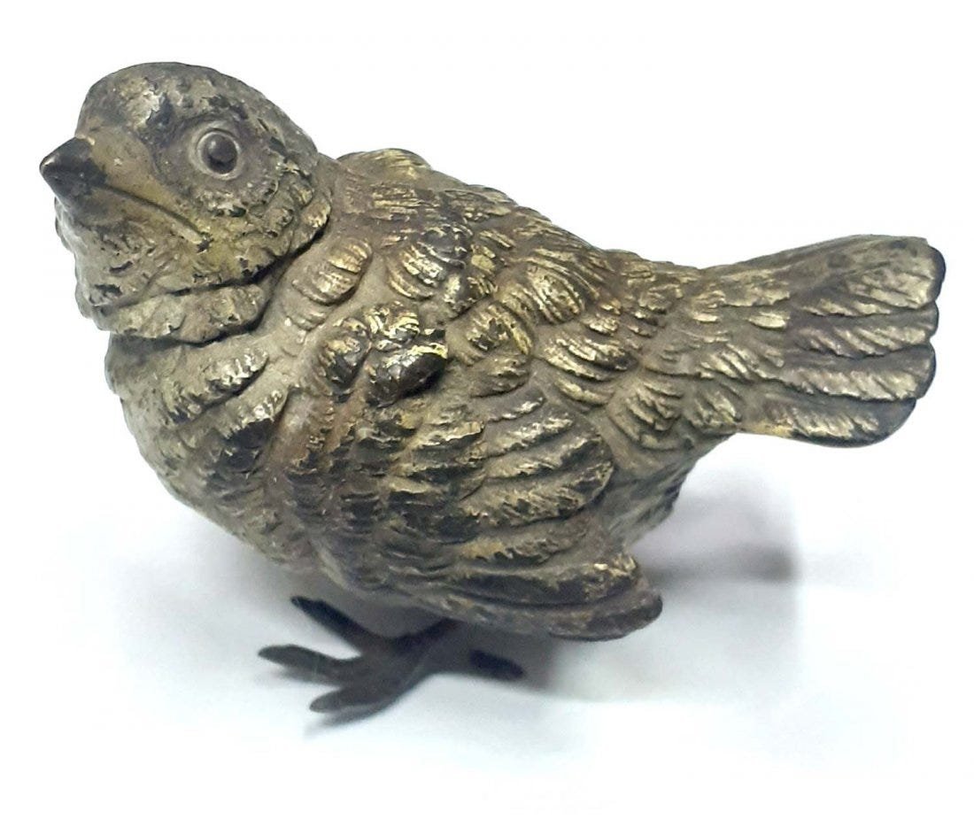 Bronze sparrow LOW RESERVE: Old sparrow little bird bronze Geschützt EXCELLENT !