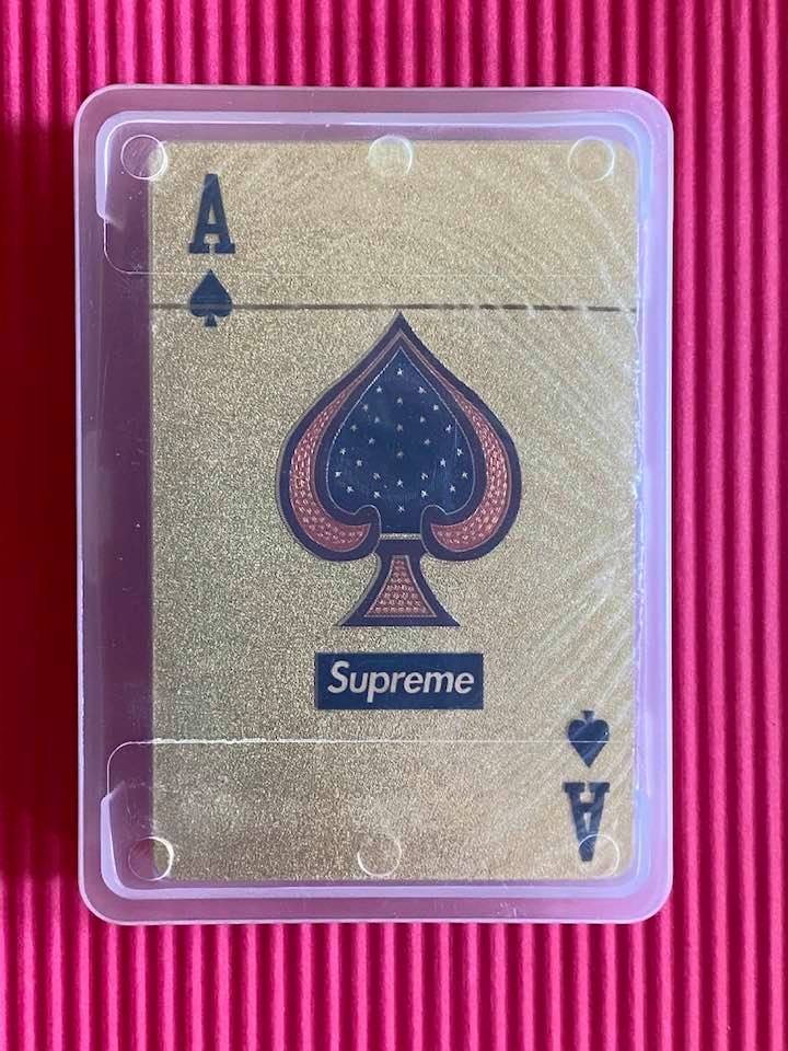 supreme gold playing cards