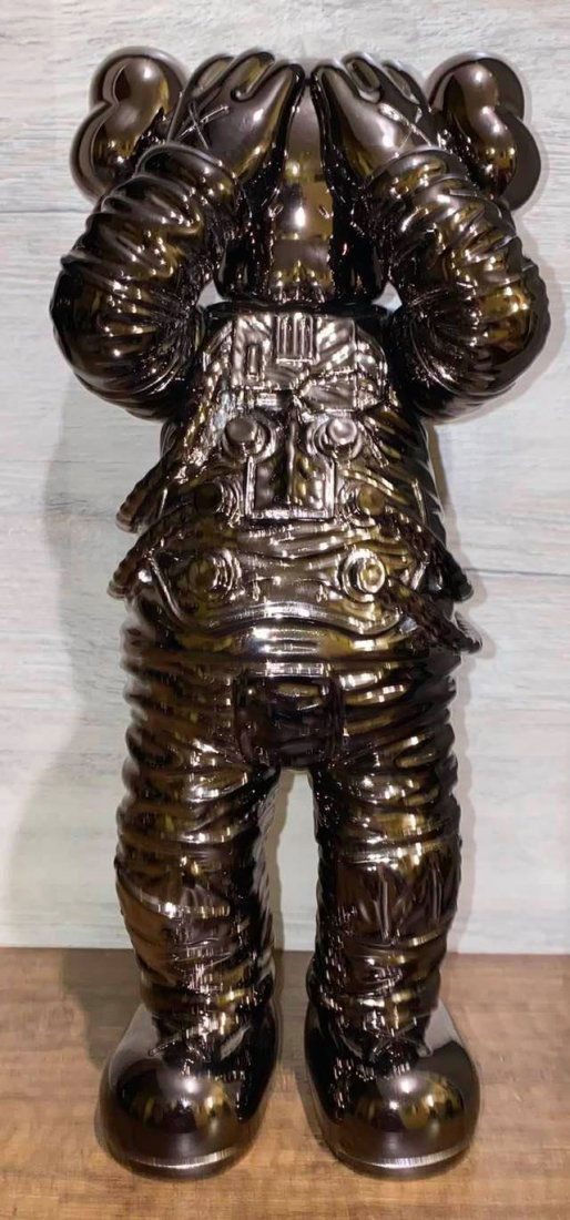 KAWS HOLIDAY SPACE FIGURE - BLACK (1 of 4)