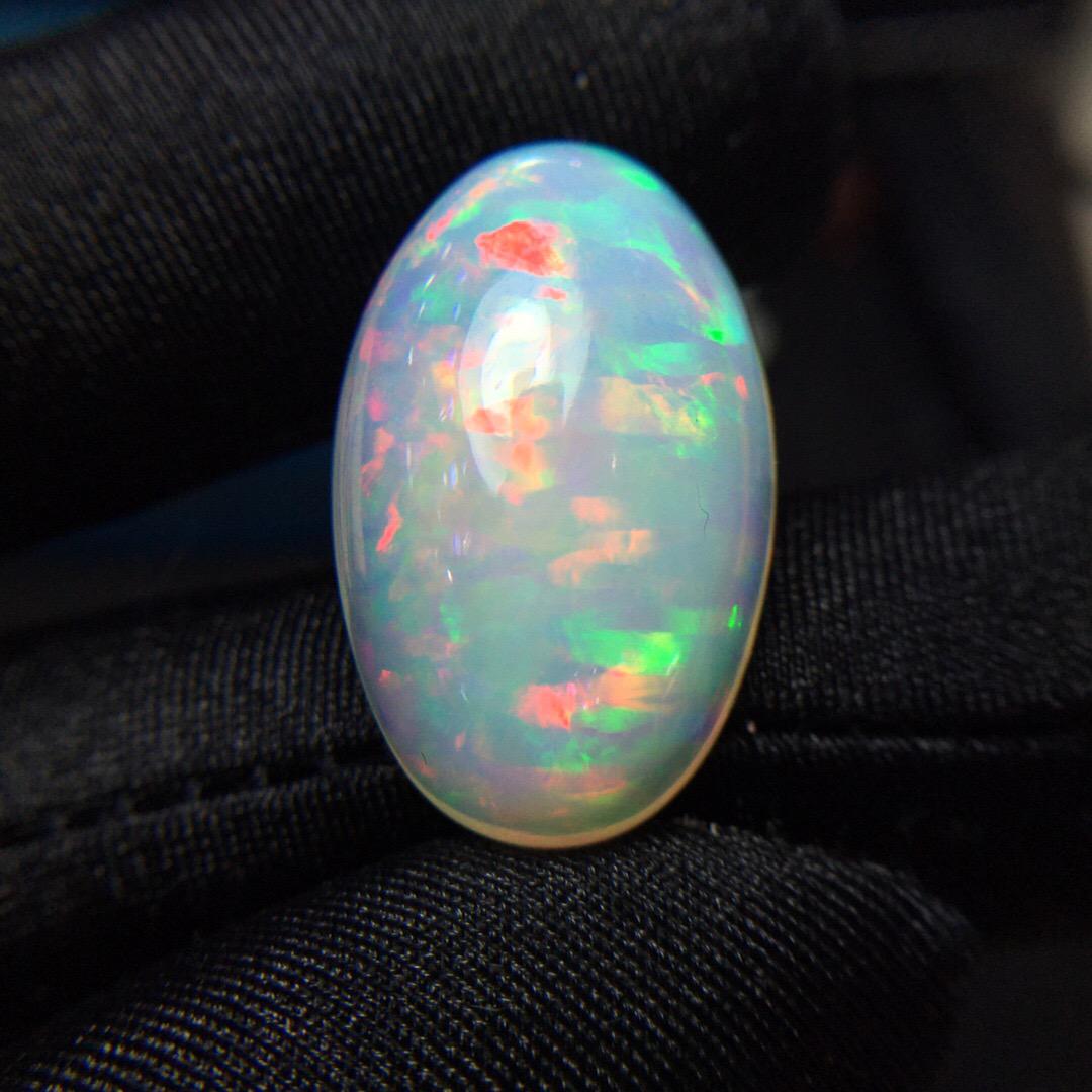 19.3 CT  Natural Color Opal Loose stone (1 of 7)