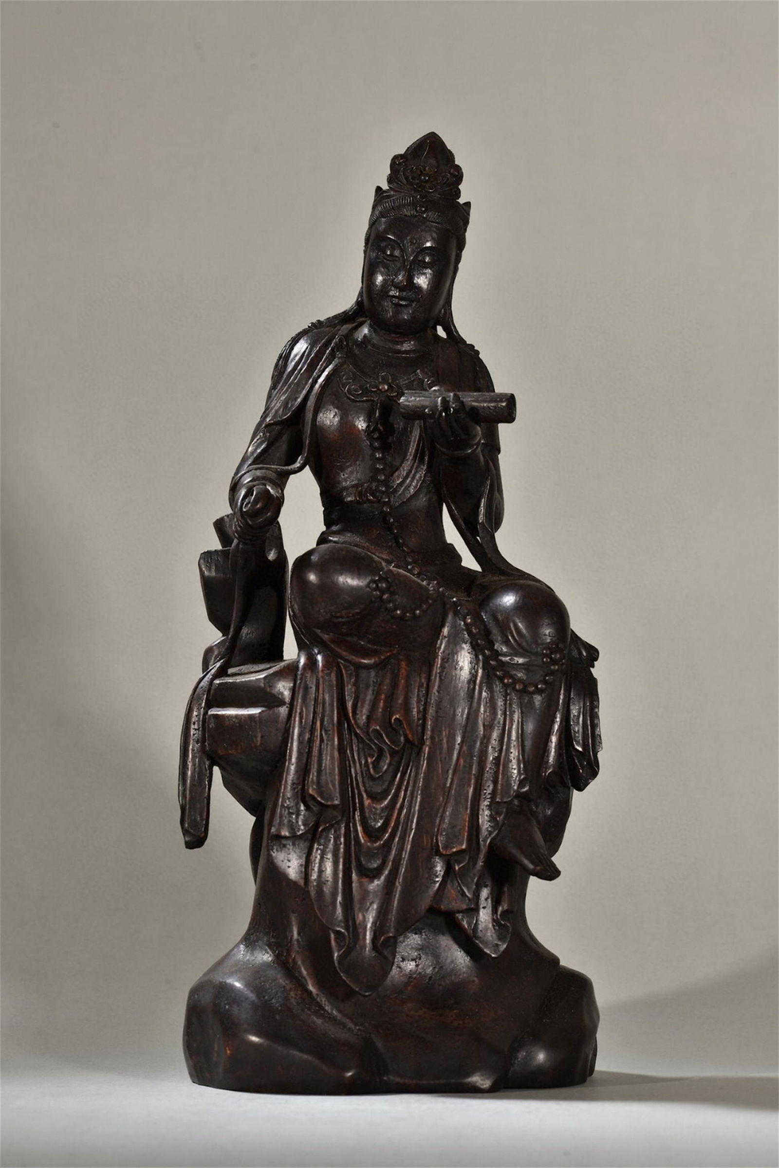 A Chinese Carved Bamboo Guanyin Statue (1 of 9)