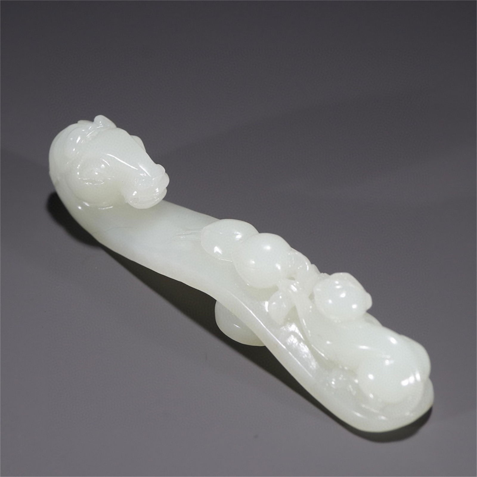 A Chinese Carved Jade Belt Hook with Dragon Pattern (1 of 9)
