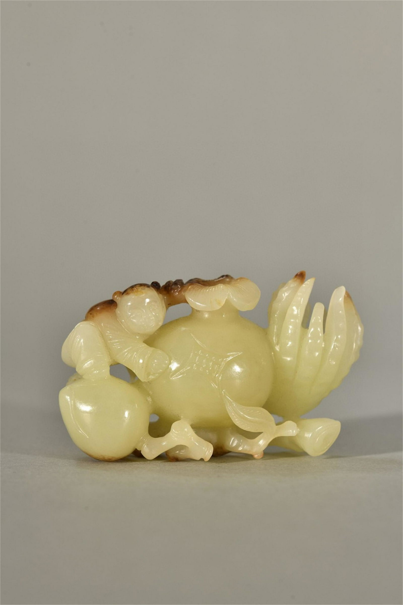 A Chinese Carved Jade Decoration (1 of 9)