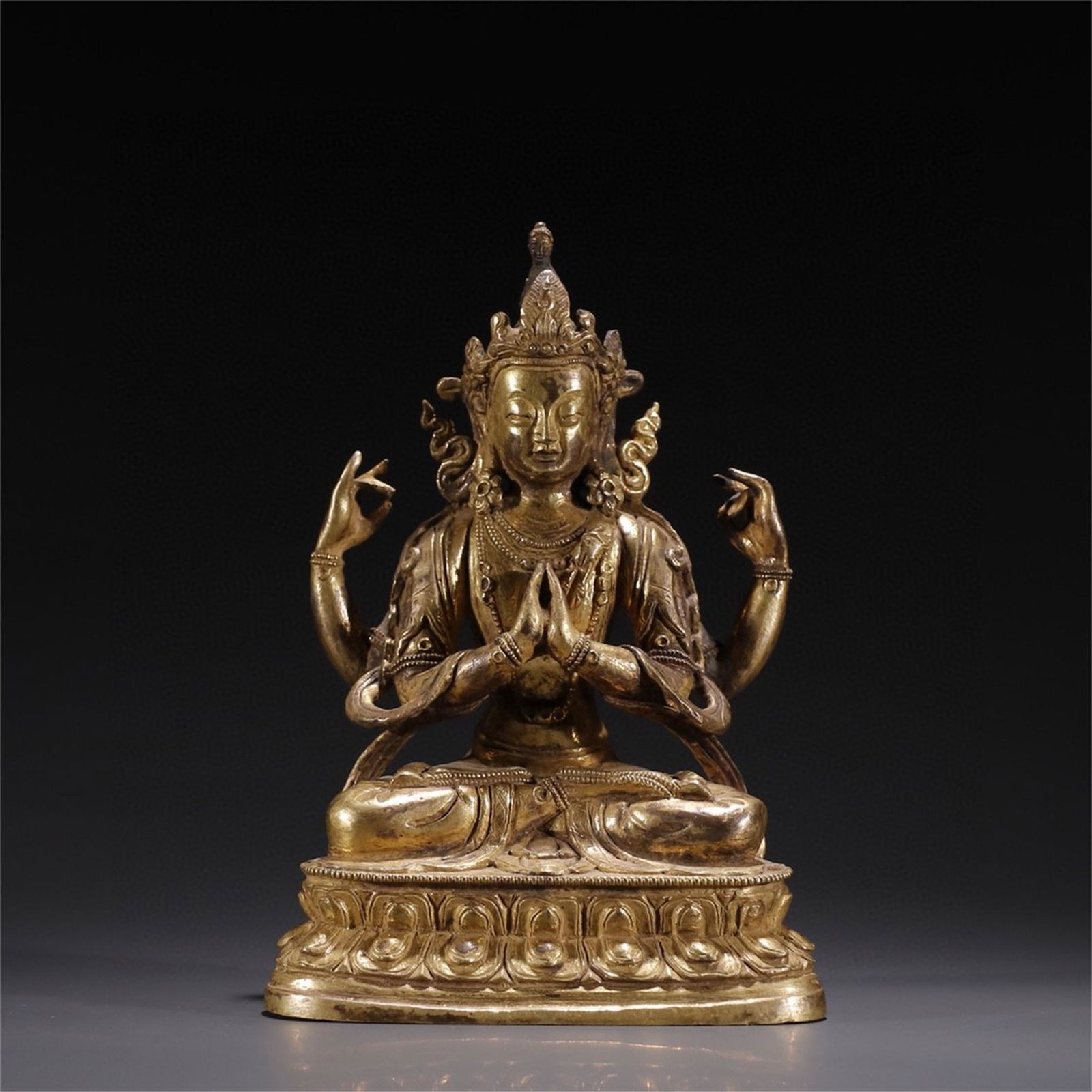 A Chinese Gilt Bronze Guanyin Statue (1 of 9)