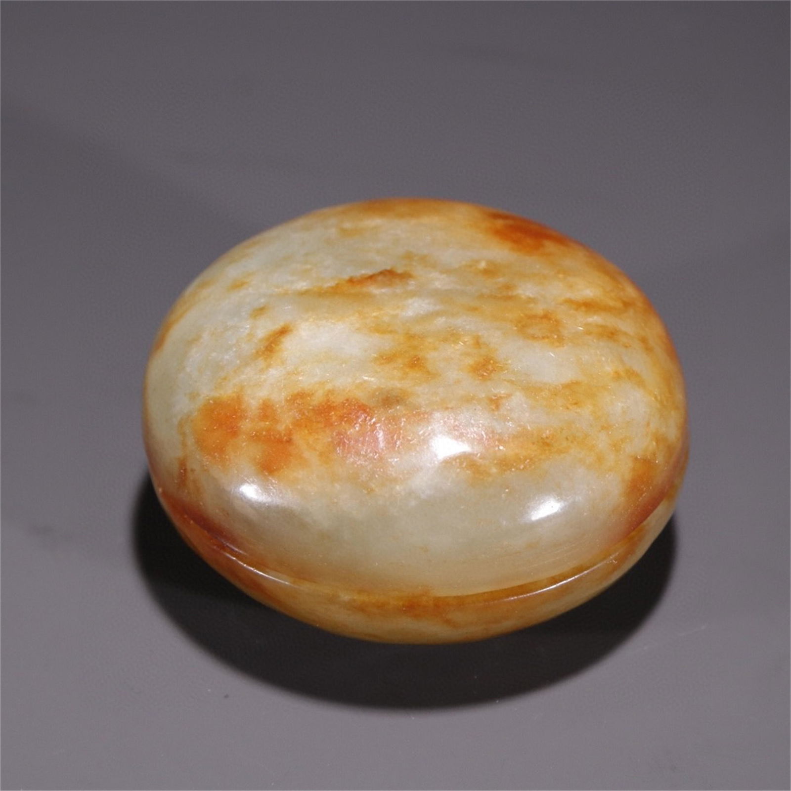 A Chinese Carved Jade Box with Lid (1 of 9)