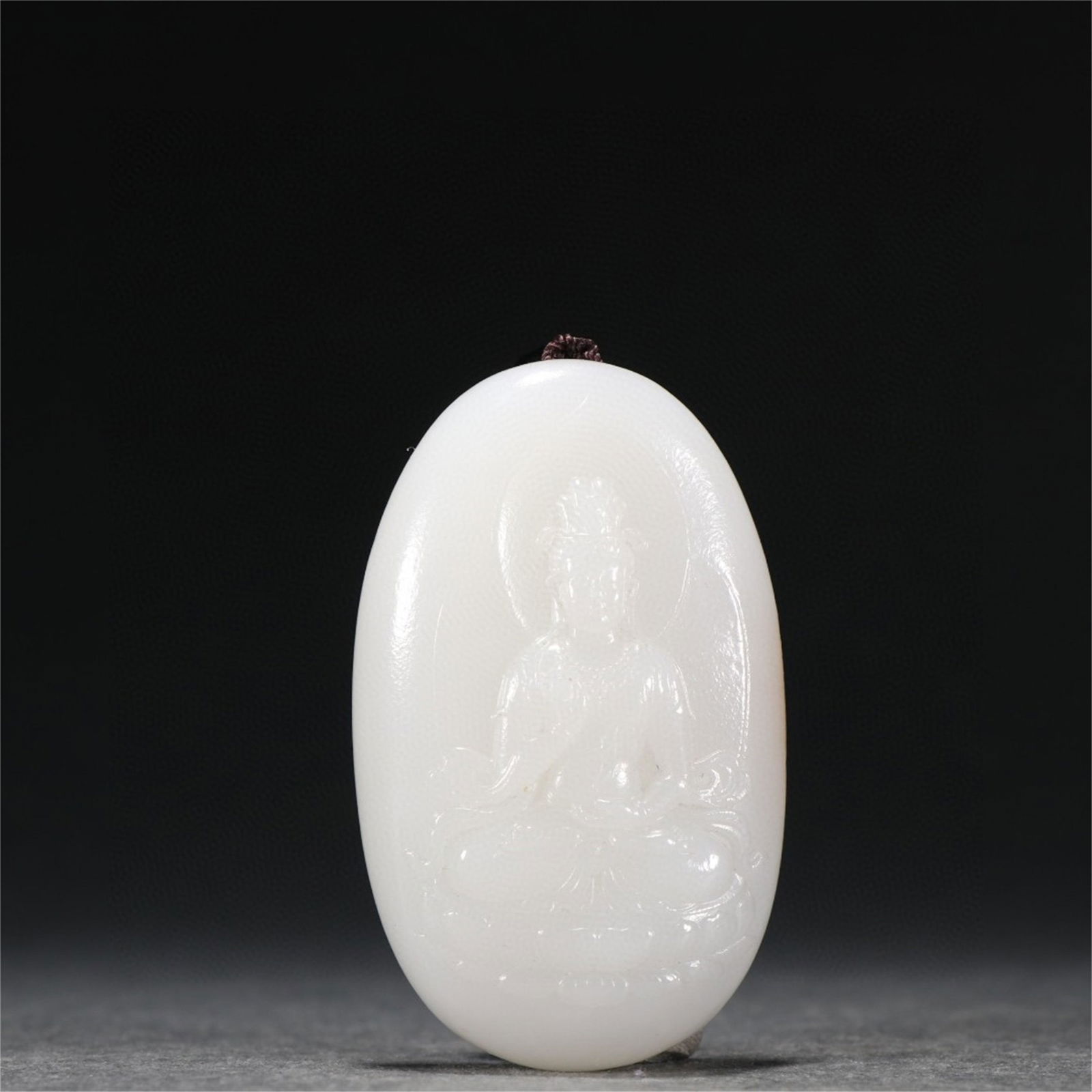 A Chinese Carved Jade Guanyin Patterned Pendant (1 of 9)