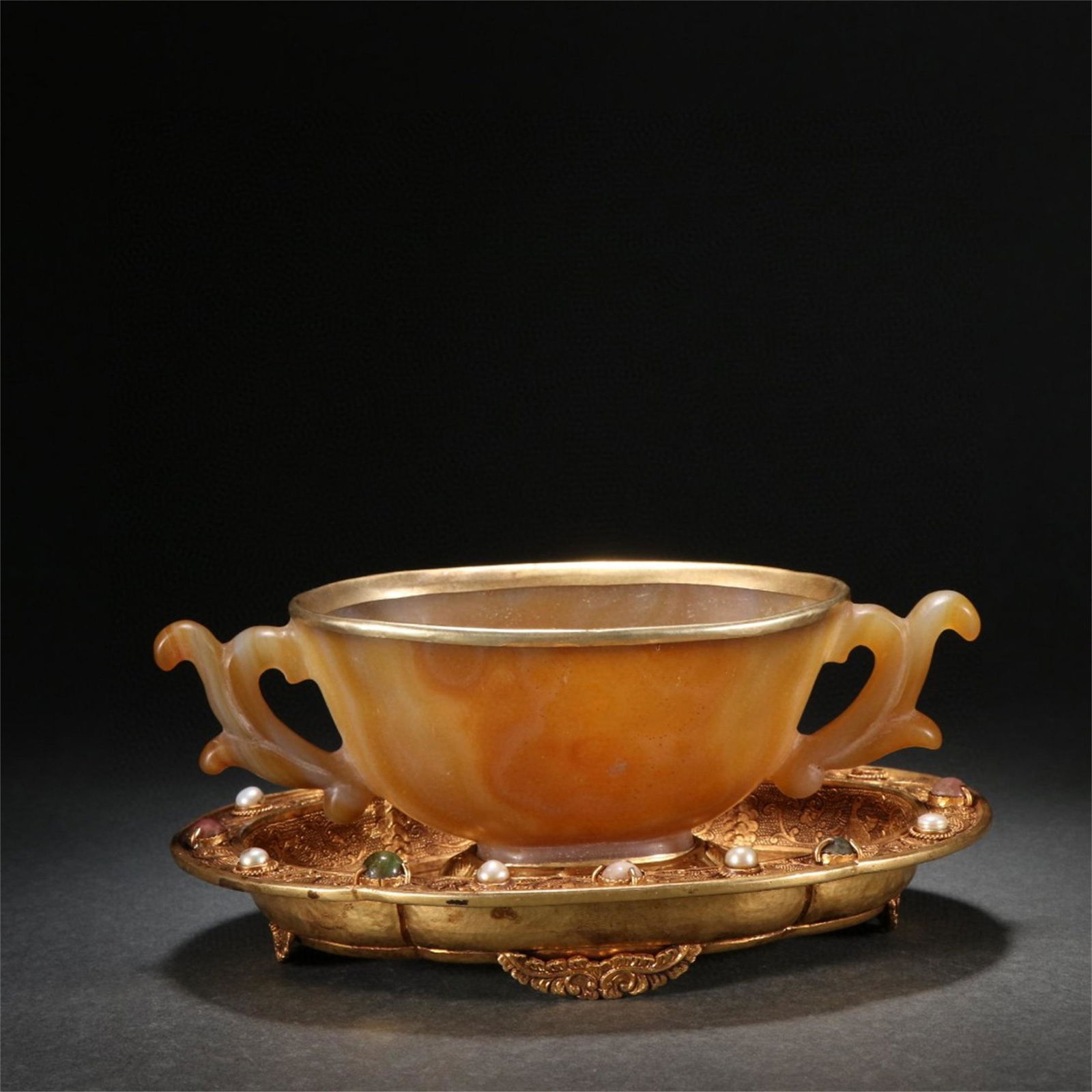 A Chinese Agate Cup (1 of 9)