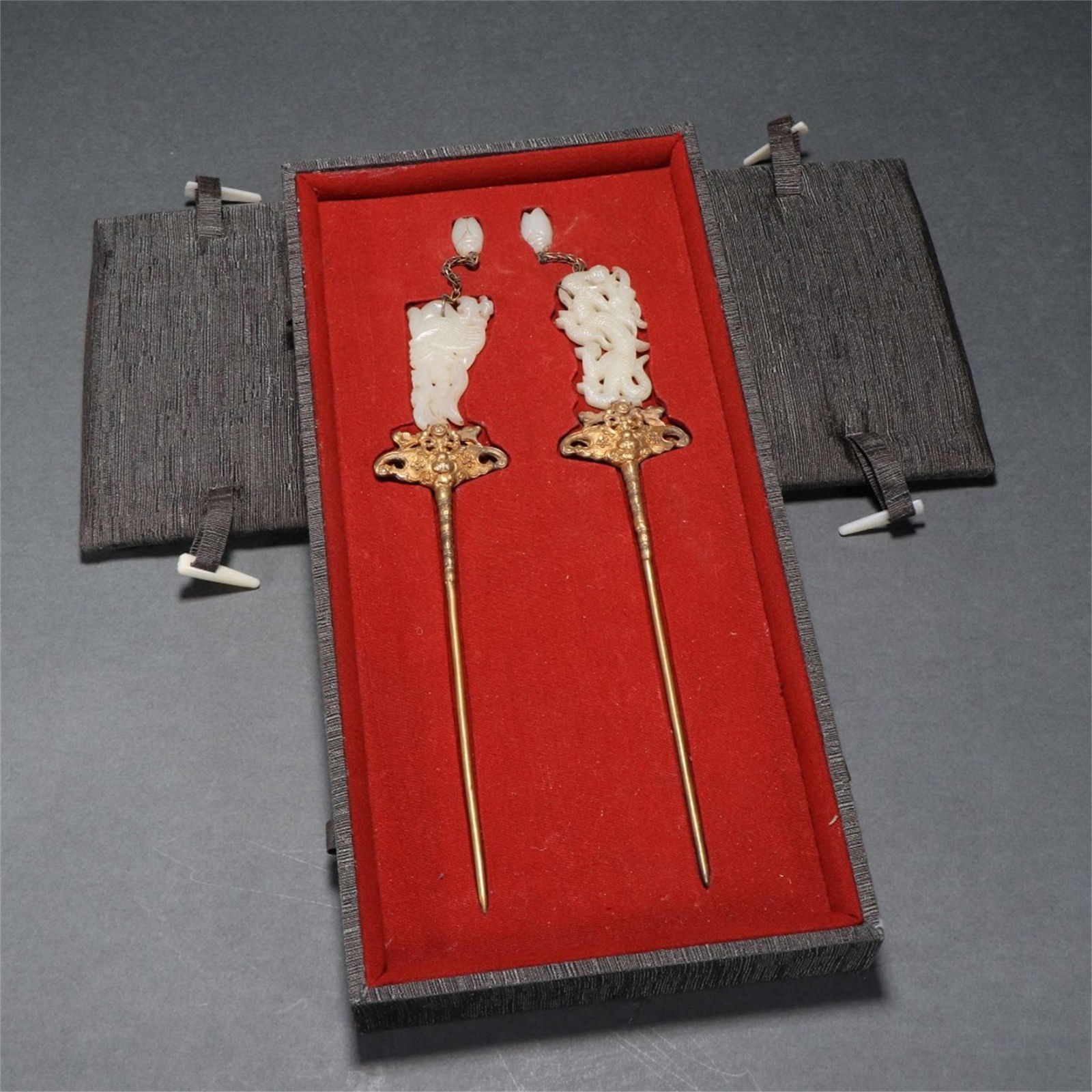 A Pair of Gilt Silver Hairpins with Jade Inlaid (1 of 9)