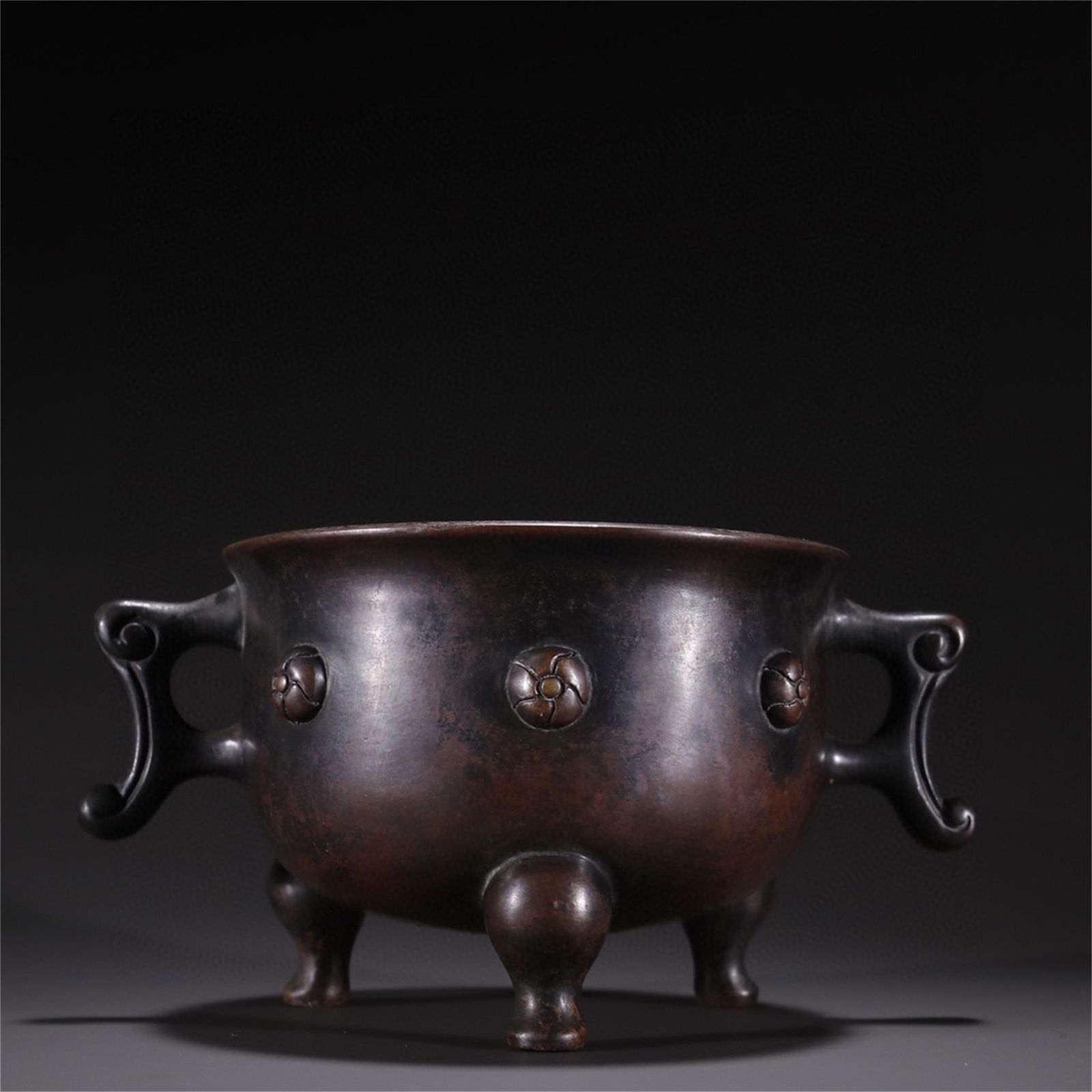 A Chinese Incense Burner (1 of 9)