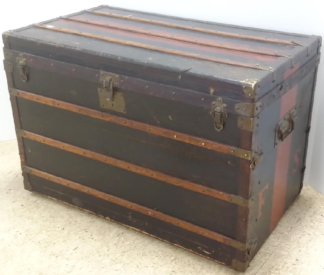 Rare Aux Etates-Unis luxurious handmade Paris trunk (1 of 18)