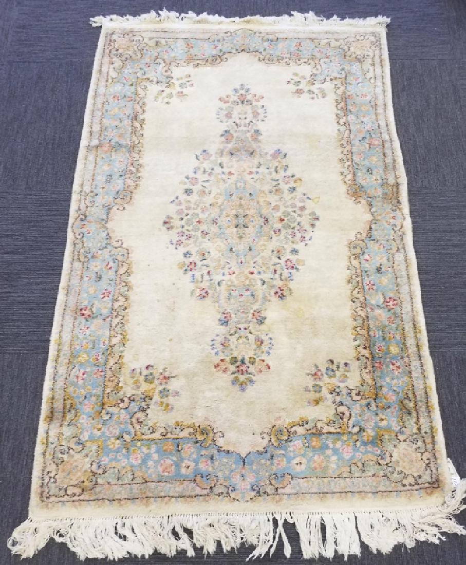 Handmade Oriental rug approx. 4' x 6' (as seen) (1 of 3)