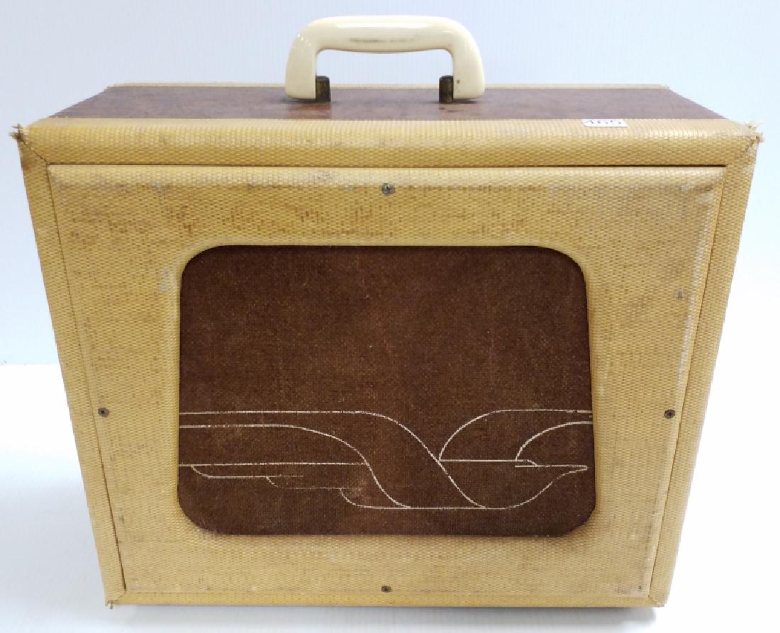 Vintage Tremo-Tone guitar amplifier (1 of 6)