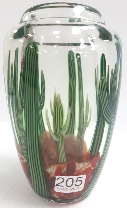 Signed Beyers Orient & Flume art glass cactus vase 6: Signed Beyers Orient & Flume art glass cactus vase 6 1/2"