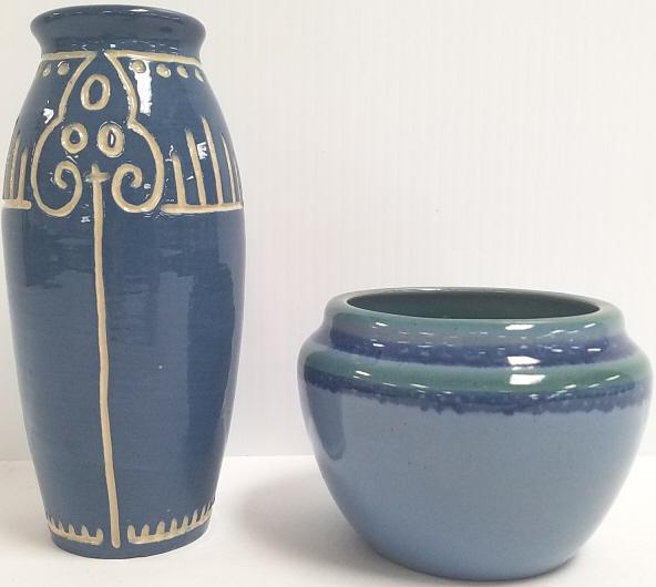 2 University of North Dakota School of Mines vases (1 of 9)