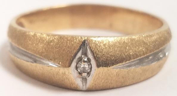 14K gold men's ring set with diamond size 12 6 grams (1 of 3)
