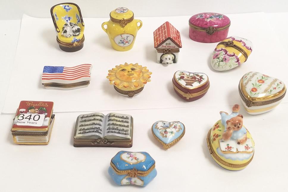14 mini Limoges porcelain boxes (1 of 6)