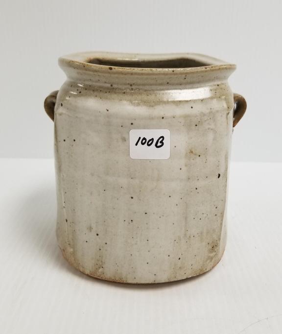 Warren Mackenzie signed 6 1/4" tall - 2 handled open: Warren Mackenzie signed 6 1/4" tall - 2 handled open jar