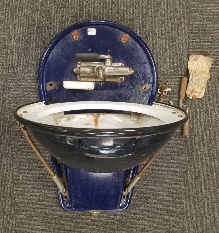Railroad car enameled iron folding sink with Soo Line: Railroad car enameled iron folding sink with Soo Line tag - 24" high