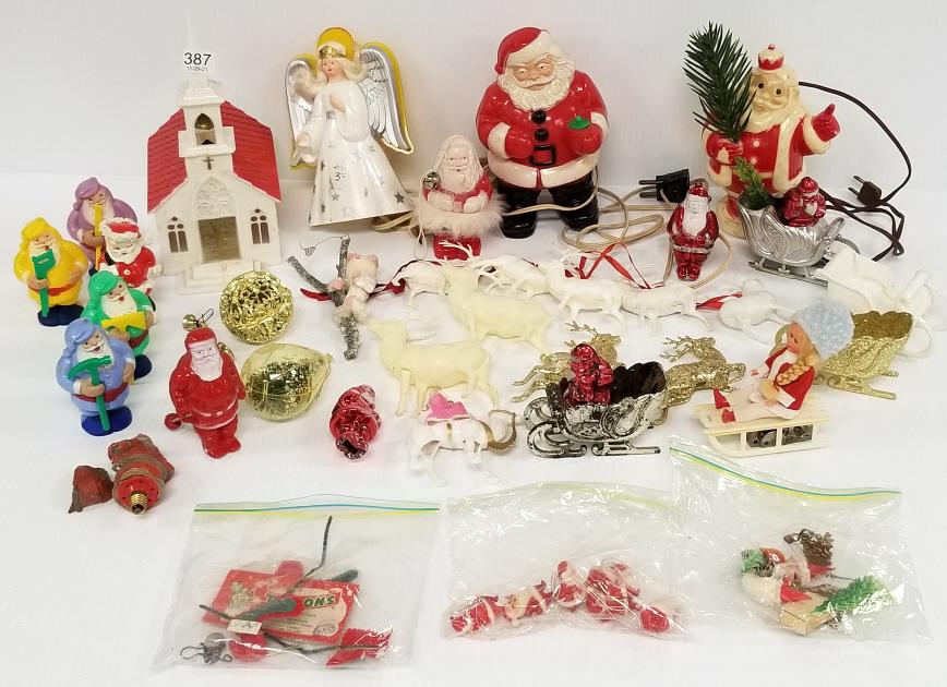 Collection of plastic & celluloid Santas & figures - 7 (1 of 13)