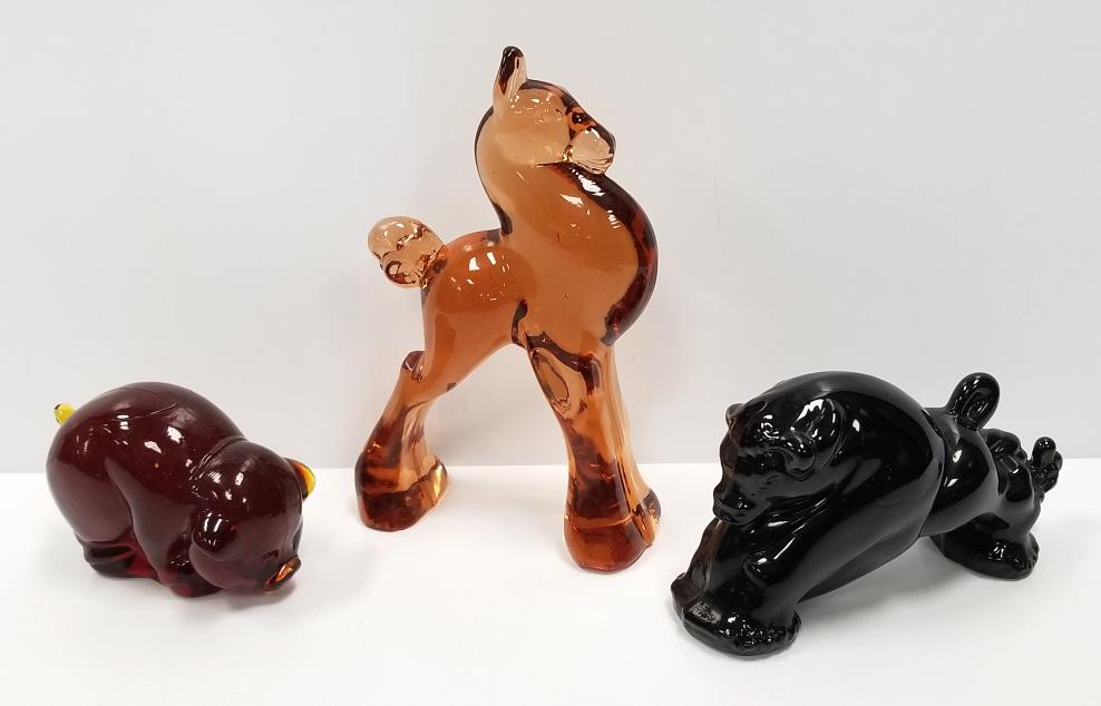 3 Imperial glass animals - Heisey molds - bull, horse: 3 Imperial glass animals - Heisey molds - bull, horse (some scuffs), pig - tallest 8"
