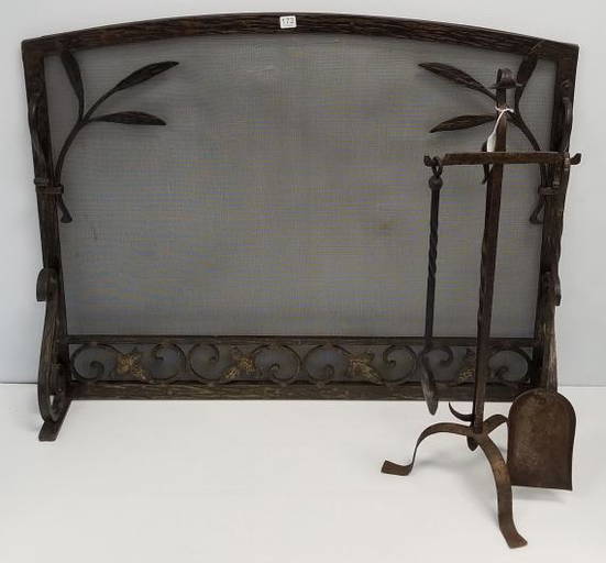 Arts & Crafts iron fireplace screen 36 1/2" wide x 29 1/4" tall