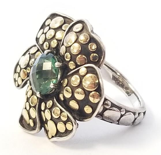 John Hardy 18K gold & sterling silver flower dot ring set with green stone - 12.6 grams (size 6): John Hardy 18K gold & sterling silver flower dot ring set with green stone - 12.6 grams (size 6)
